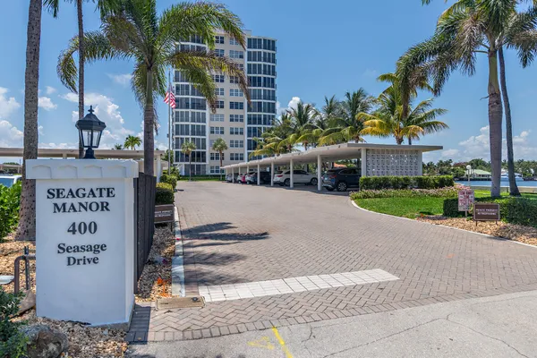 $1,300,000 | 400 Seasage Drive, Unit 806, Delray Beach, FL 33483