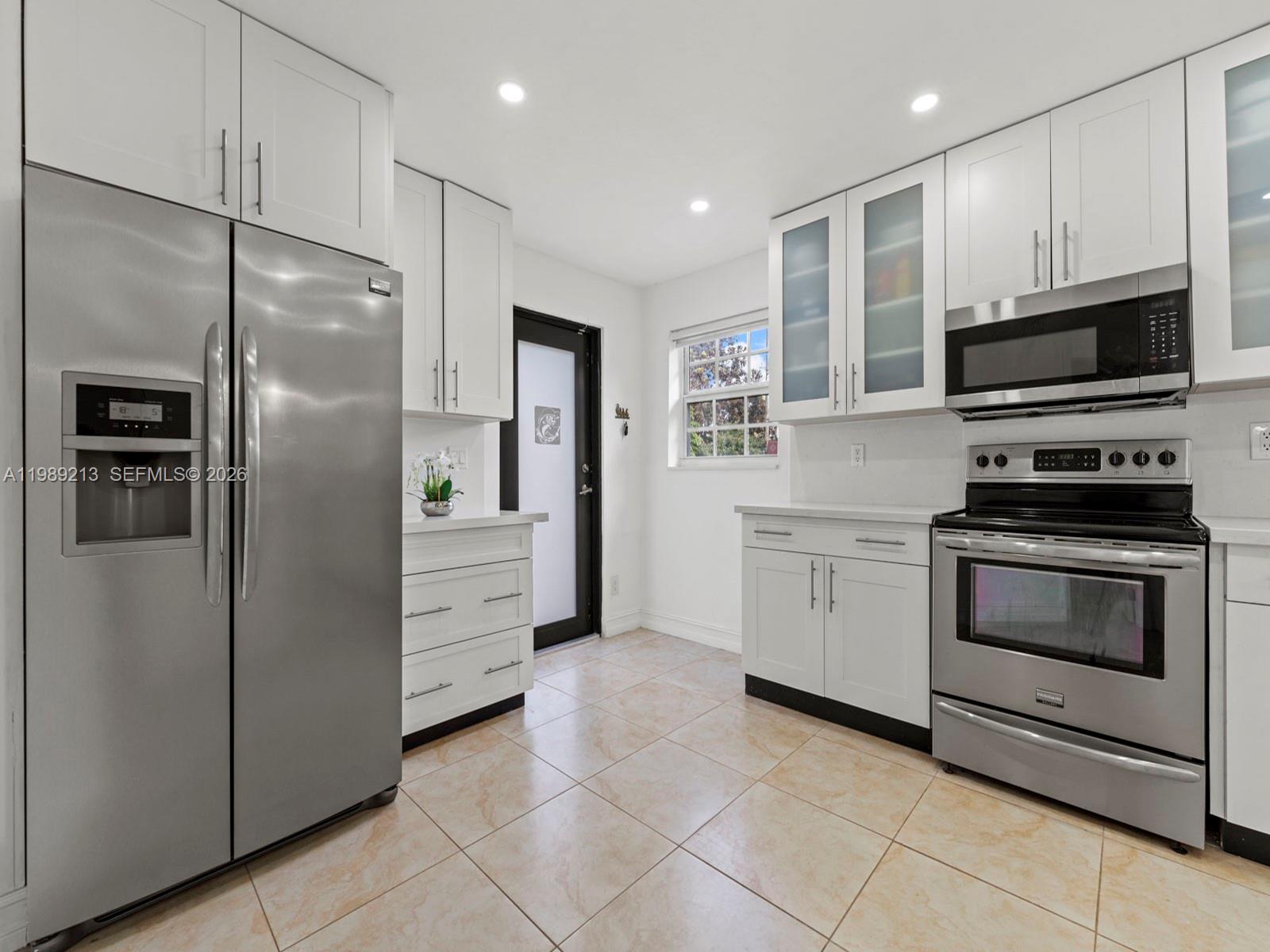 3605 Southwest 122nd Place Miami, FL 33175 - Photo 15 of 53