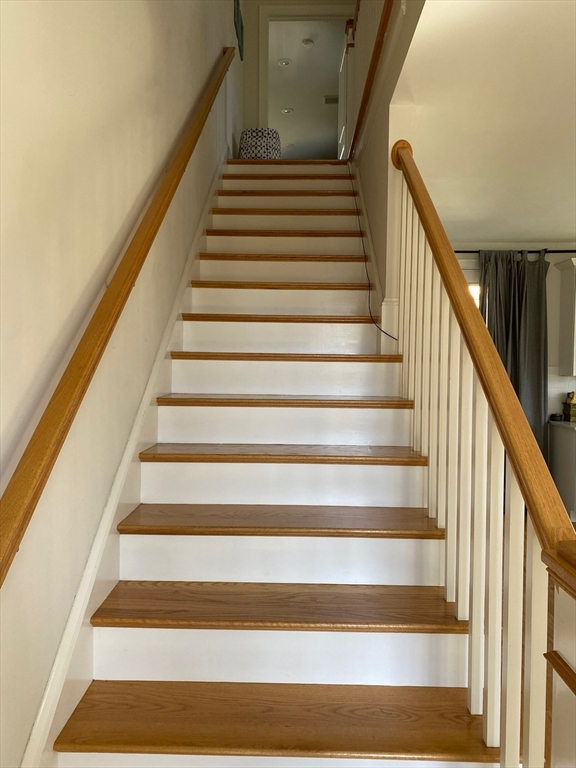 896 Chestnut Street, Unit 896 Waban, MA 02468 - Photo 11 of 17