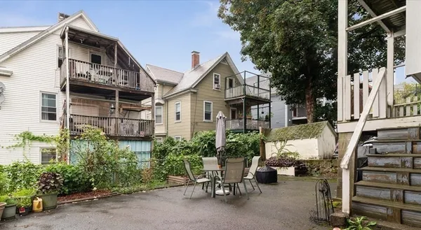 $3,400 | 24 Weld Hill Street, Unit 2, Boston, MA 02130