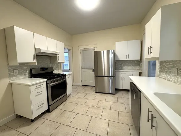 $3,400 | 24 Weld Hill Street, Unit 2, Boston, MA 02130