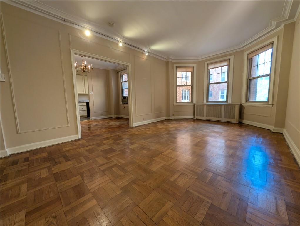144 North Dithridge Street, Unit 403 Pittsburgh, PA 15213 - Photo 11 of 31 a view of an empty room with glass door