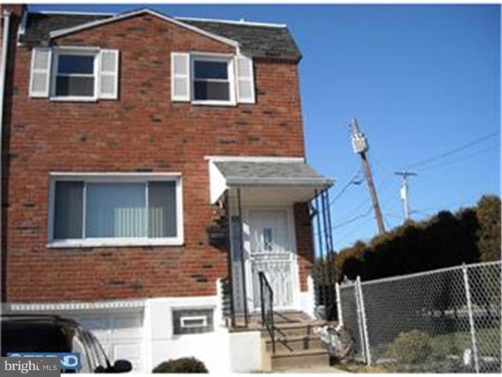 12010 Medford Road Philadelphia, PA 19154 - Photo 3 of 17 Exterior Front