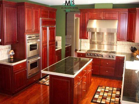 60593 Balmoral Way Rochester, MI 48306 - Photo 3 of 8 853086-2.JPG