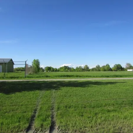 $325,000 | 11 E Highway, Baudette, MN 56623