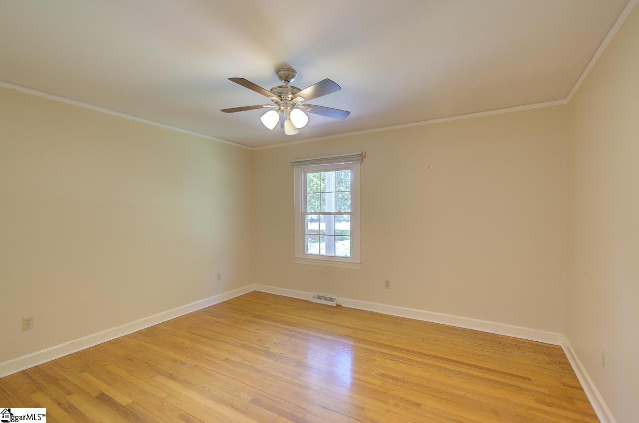 202 Ridgecrest Court Simpsonville, SC 29680 - Photo 29 of 49