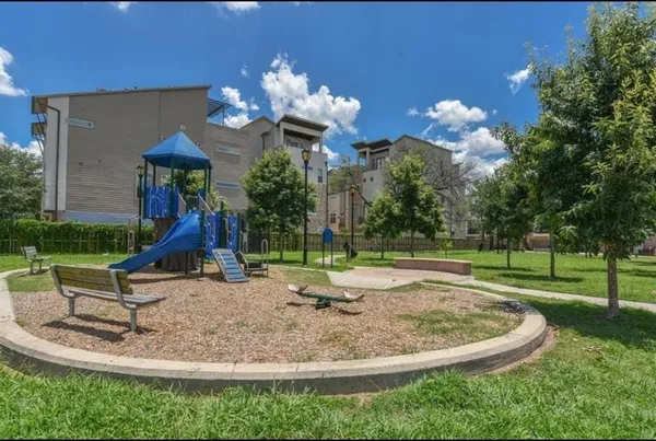 $2,945 | 2913 Perdido Bay Lane, Pearland, TX 77584