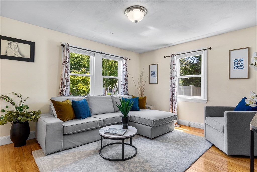 37 Bonad Road Stoneham, MA 02180 - Photo 12 of 41 Gallery Image 12