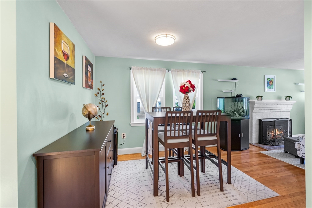 37 Bonad Road Stoneham, MA 02180 - Photo 6 of 41 Gallery Image 6