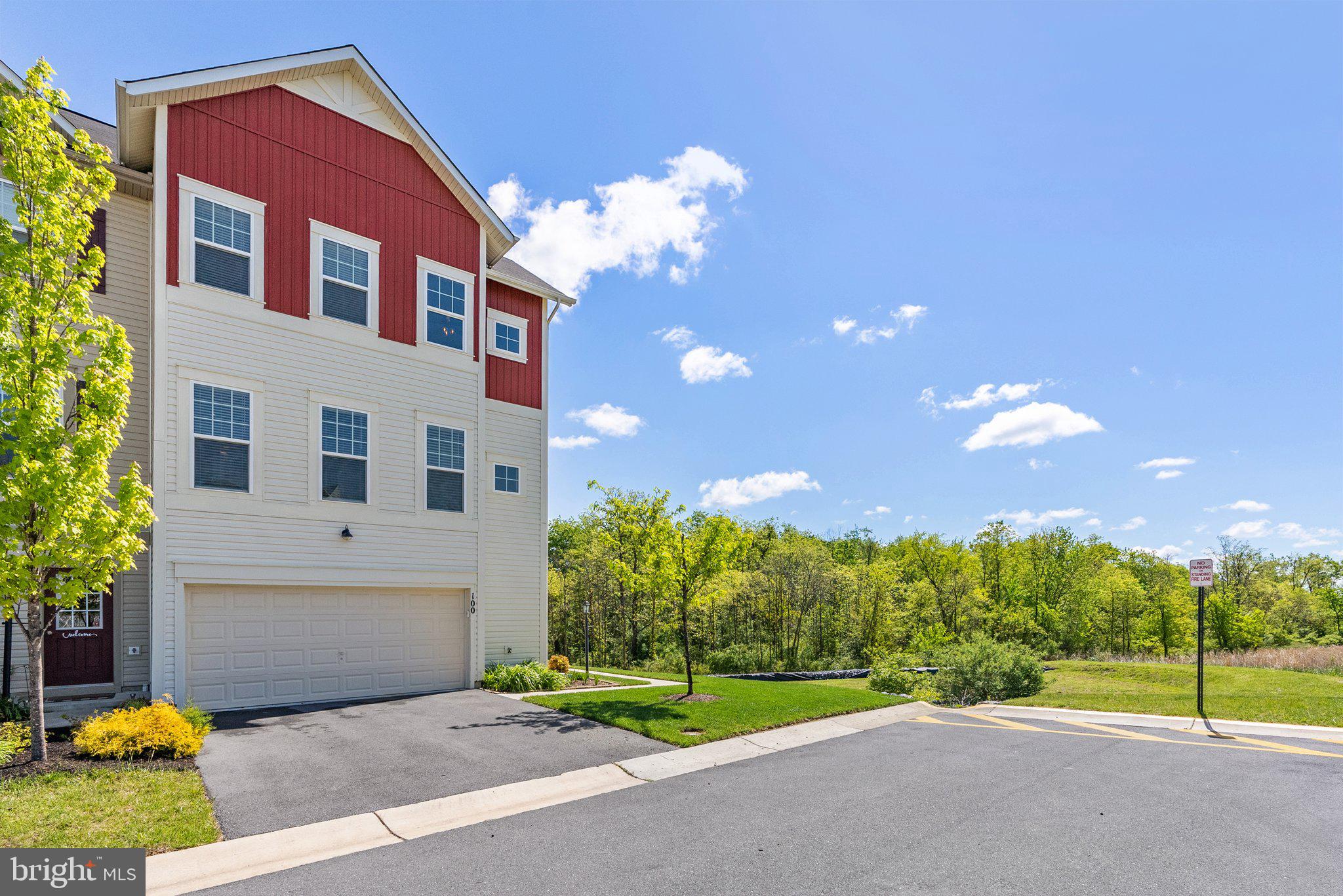 100 Splendor Garden Way Stephenson, VA 22656 - Photo 3 of 42 Gallery Image 3