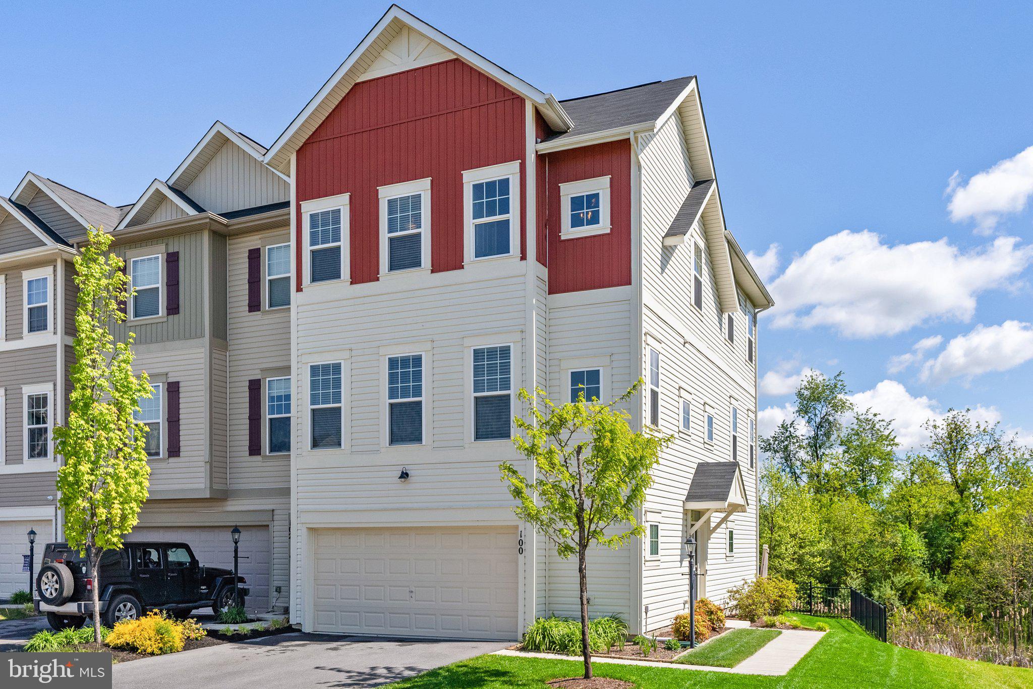 100 Splendor Garden Way Stephenson, VA 22656 - Photo 4 of 42 Gallery Image 4