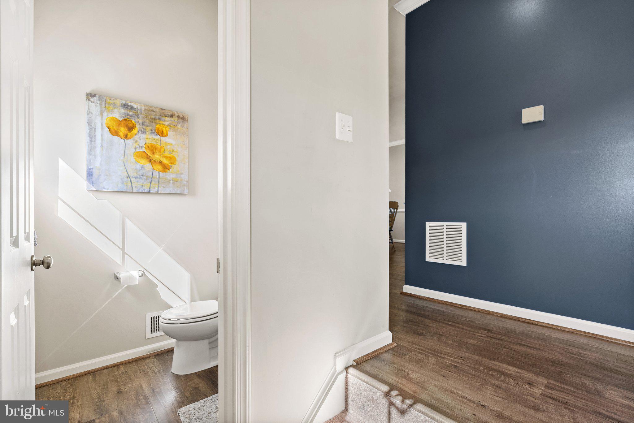 100 Splendor Garden Way Stephenson, VA 22656 - Photo 10 of 42 1/2 bath on main level