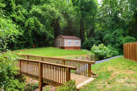 $600,000 | 716 Regency Drive, Charlotte, NC 28211