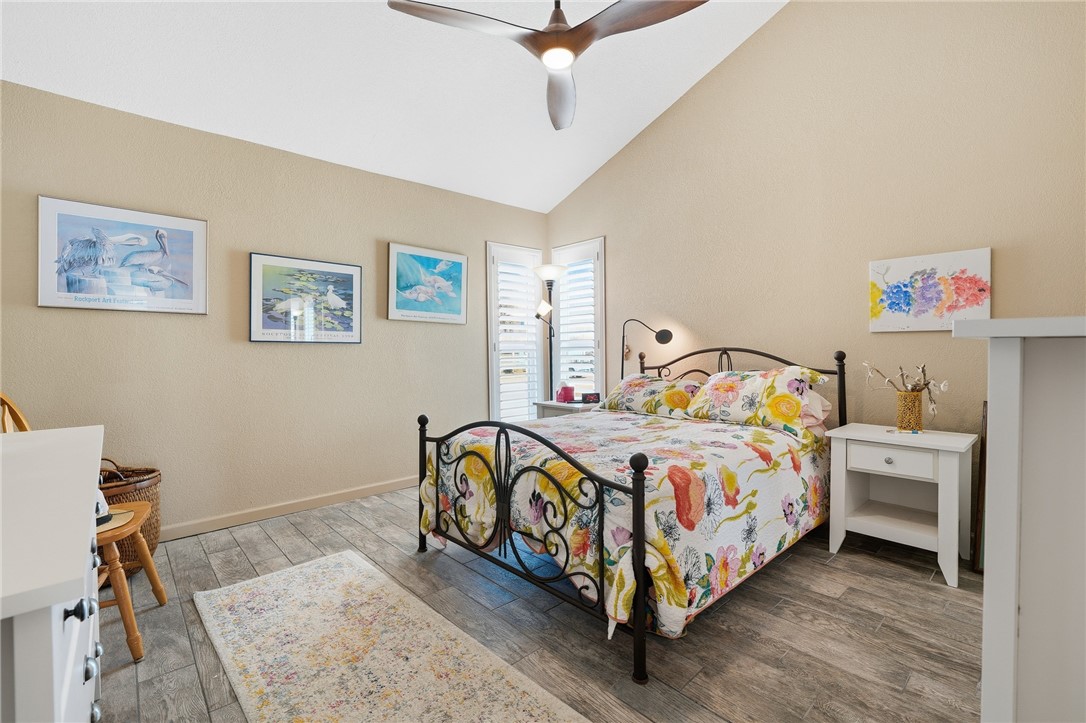 2292 North Fulton Beach Road, Unit 201 Rockport, TX 78382 - Photo 20 of 40