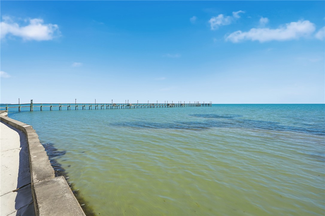 2292 North Fulton Beach Road, Unit 201 Rockport, TX 78382 - Photo 32 of 40