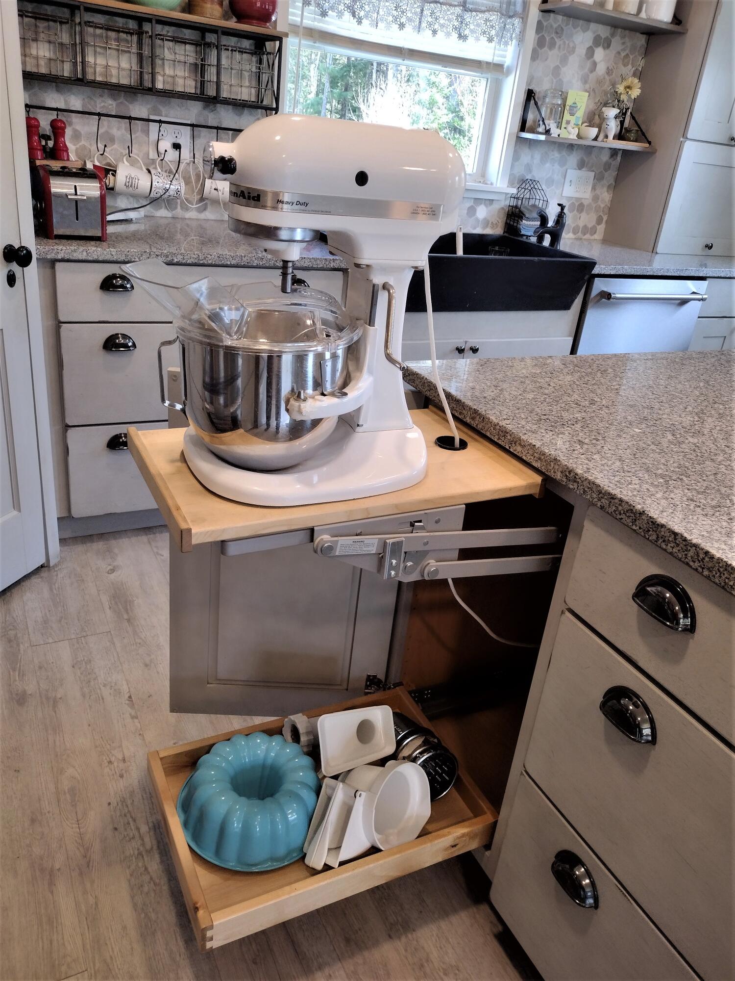 727 Dexter Road Corinna, ME 04928 - Photo 14 of 54 Custom Gourmet Kitchen