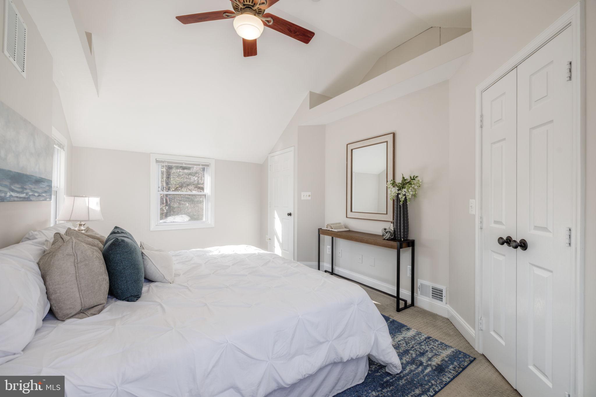 10120 Tenbrook Drive Silver Spring, MD 20901 - Photo 16 of 32 Primary bedroom