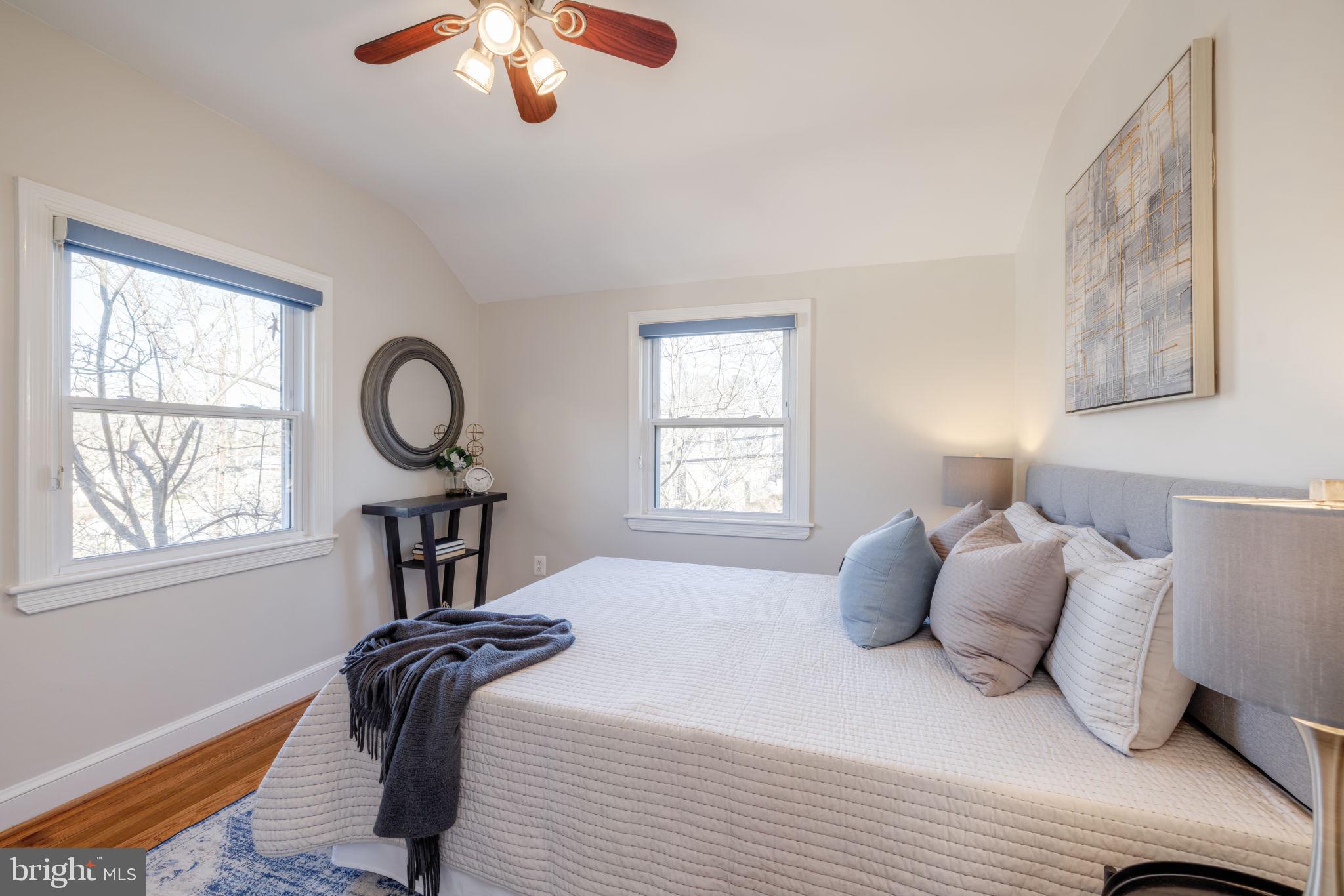 10120 Tenbrook Drive Silver Spring, MD 20901 - Photo 19 of 32 Second bedroom