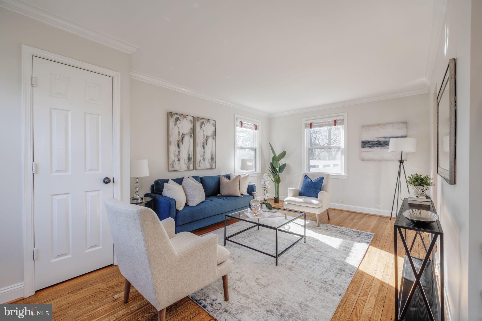 10120 Tenbrook Drive Silver Spring, MD 20901 - Photo 2 of 32 Beautiful hardwood flooring