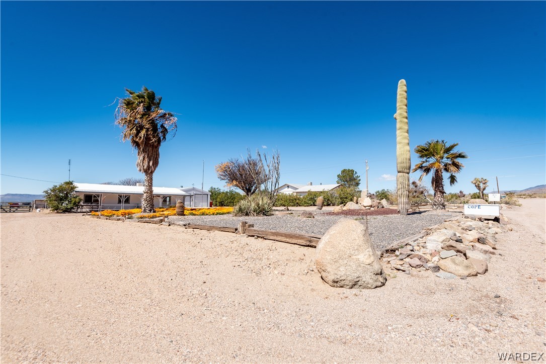 3975 Bowie Road Golden Valley, AZ 86413 - Photo 15 of 50 Gallery Image 15