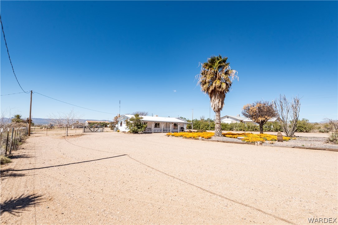 3975 Bowie Road Golden Valley, AZ 86413 - Photo 16 of 50 Gallery Image 16