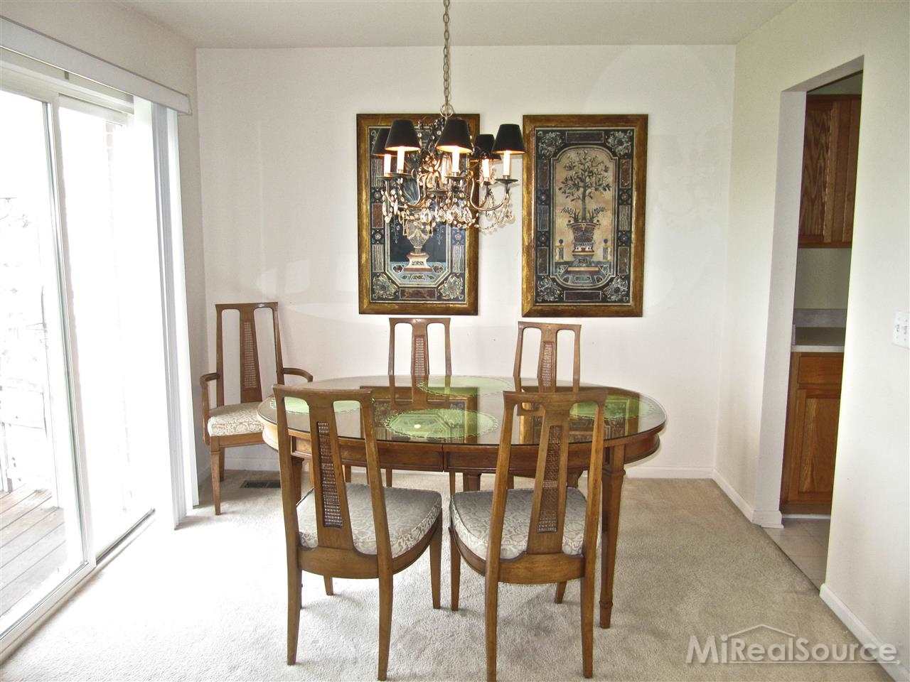 1871 Flagstone Circle Rochester, MI 48307 - Photo 15 of 29 31219969-14.JPG