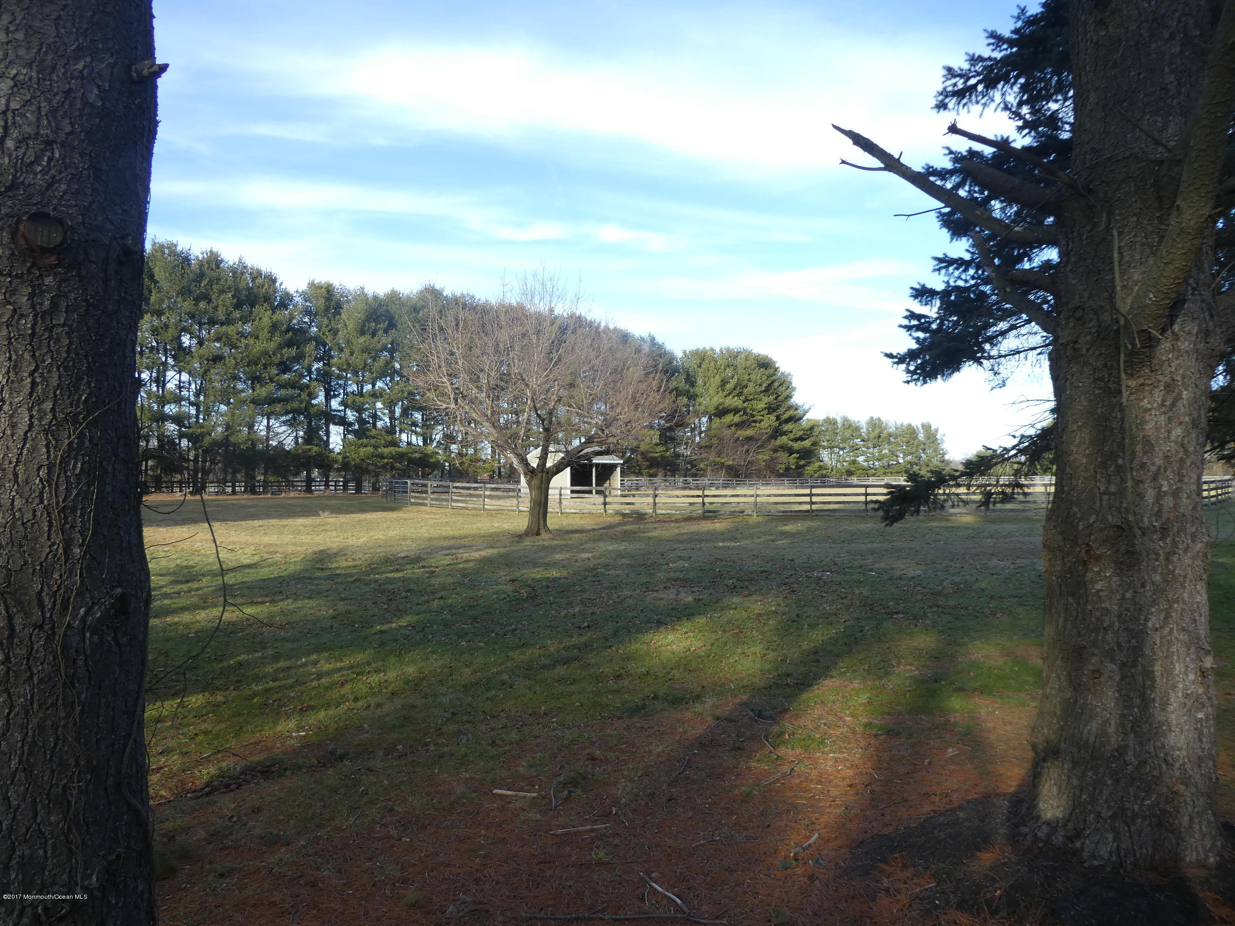 17 Charleston Spring Road Millstone Township, NJ 08510 - Photo 8 of 42 P1070034