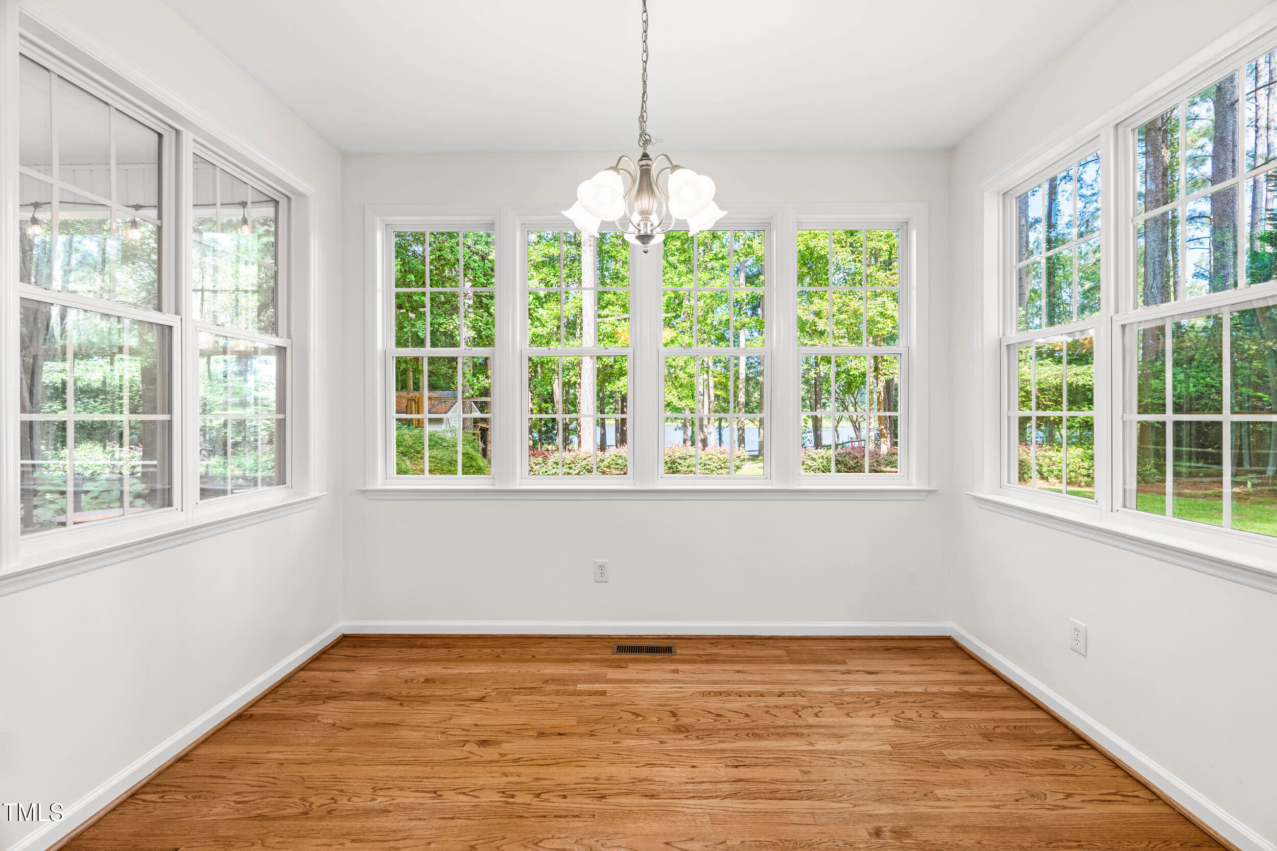 360 Cameron Drive Raleigh, NC 27603 - Photo 19 of 68 DSC08697
