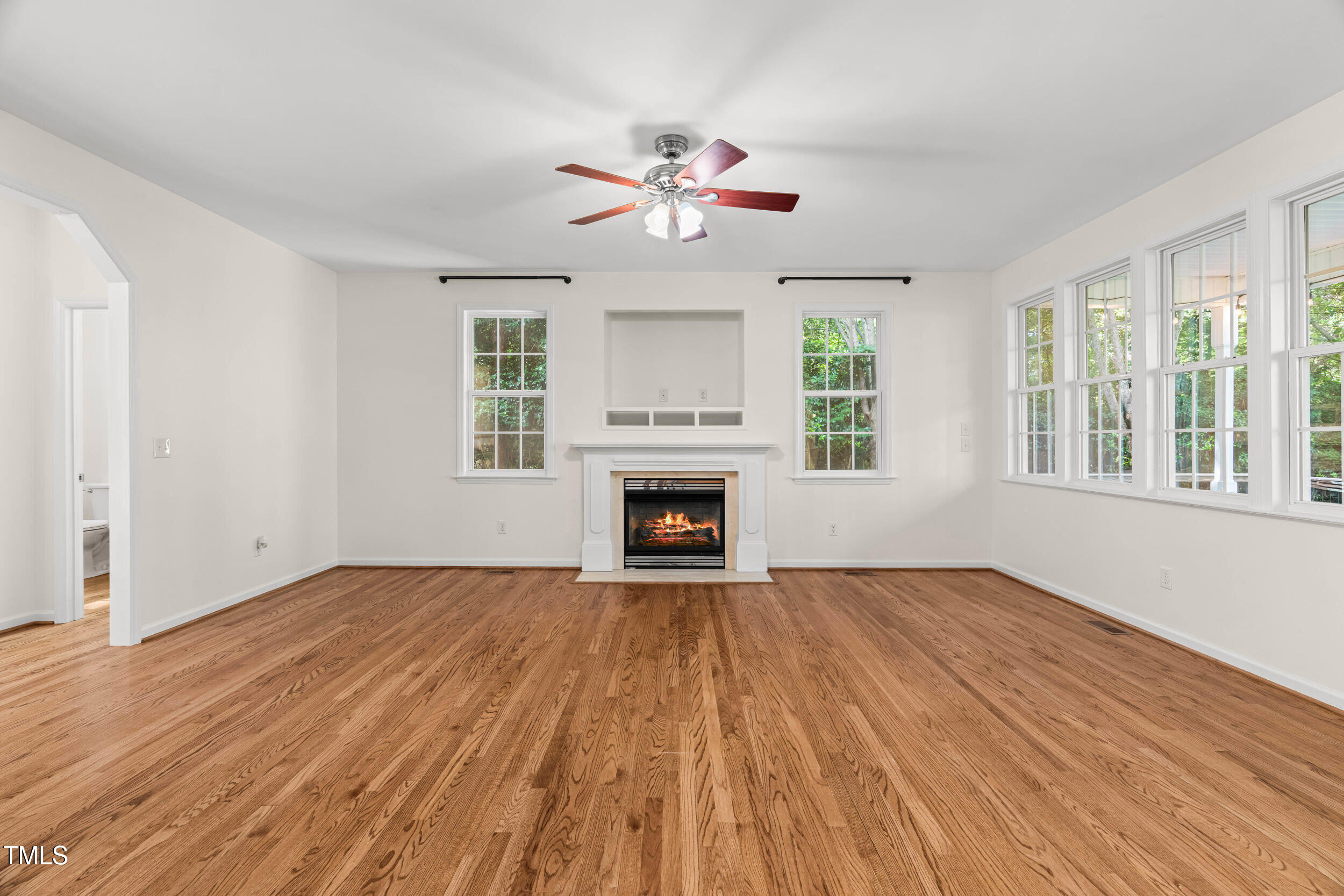 360 Cameron Drive Raleigh, NC 27603 - Photo 8 of 68 DSC08679 (1)