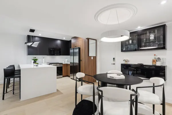 $319,900 | 3004 Northeast 5th Terrace, Unit 101C, Wilton Manors, FL 33334