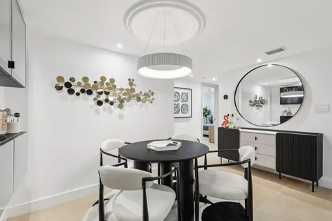 $319,900 | 3004 Northeast 5th Terrace, Unit 101C, Wilton Manors, FL 33334