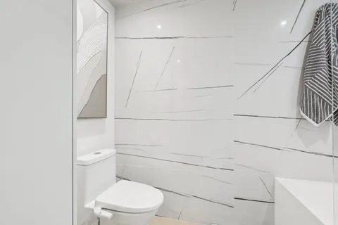 $319,900 | 3004 Northeast 5th Terrace, Unit 101C, Wilton Manors, FL 33334