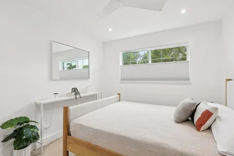 $319,900 | 3004 Northeast 5th Terrace, Unit 101C, Wilton Manors, FL 33334