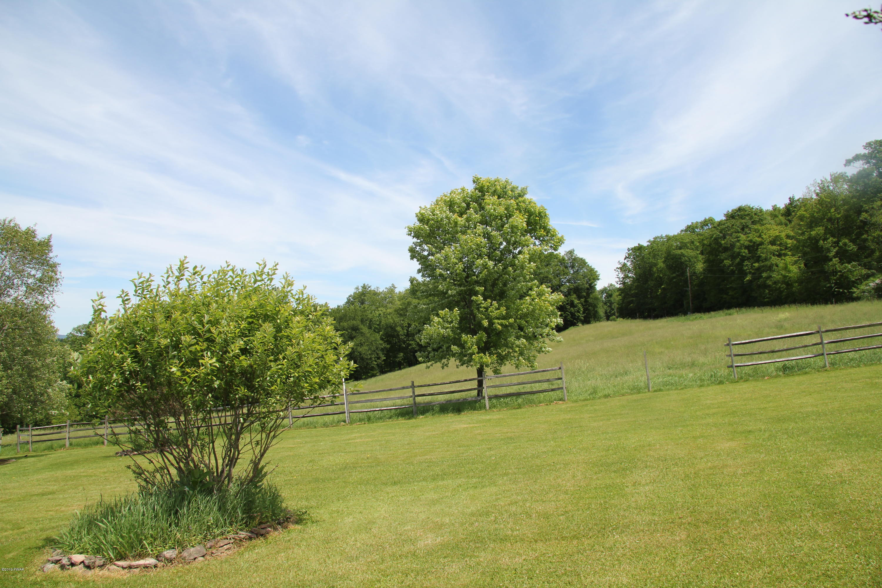 45 Steiner Road Damascus, PA 18415 - Photo 23 of 52 Property goes up to wood line