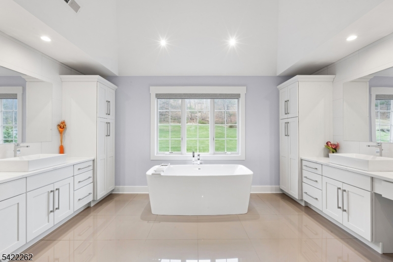 2141 Washington Valley Road Bridgewater, NJ 08836 - Photo 24 of 46