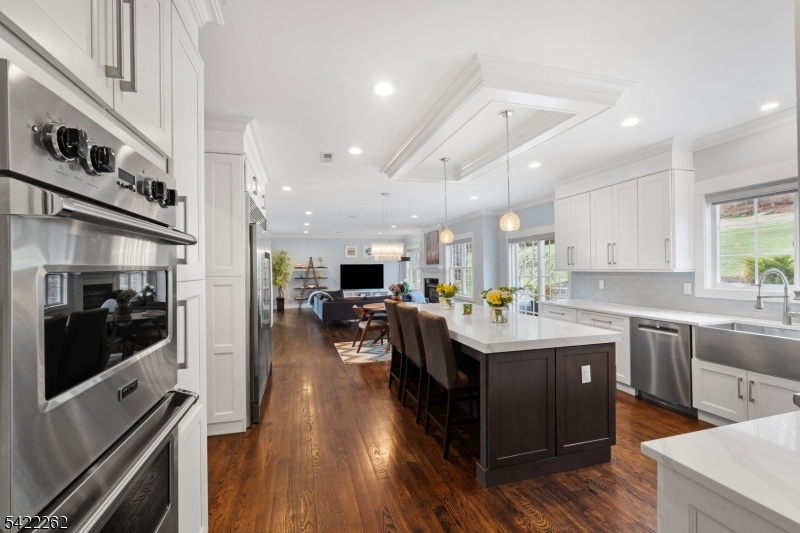 2141 Washington Valley Road Bridgewater, NJ 08836 - Photo 8 of 46