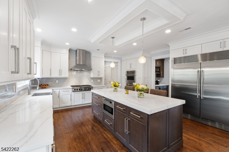 2141 Washington Valley Road Bridgewater, NJ 08836 - Photo 10 of 46