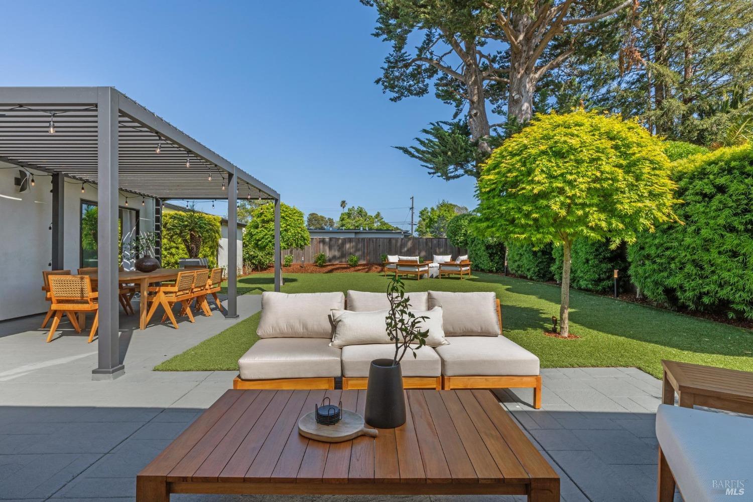 31 Mohawk Avenue Corte Madera, CA 94925 - Photo 37 of 57 a view of a patio with couches chairs and a table and chairs