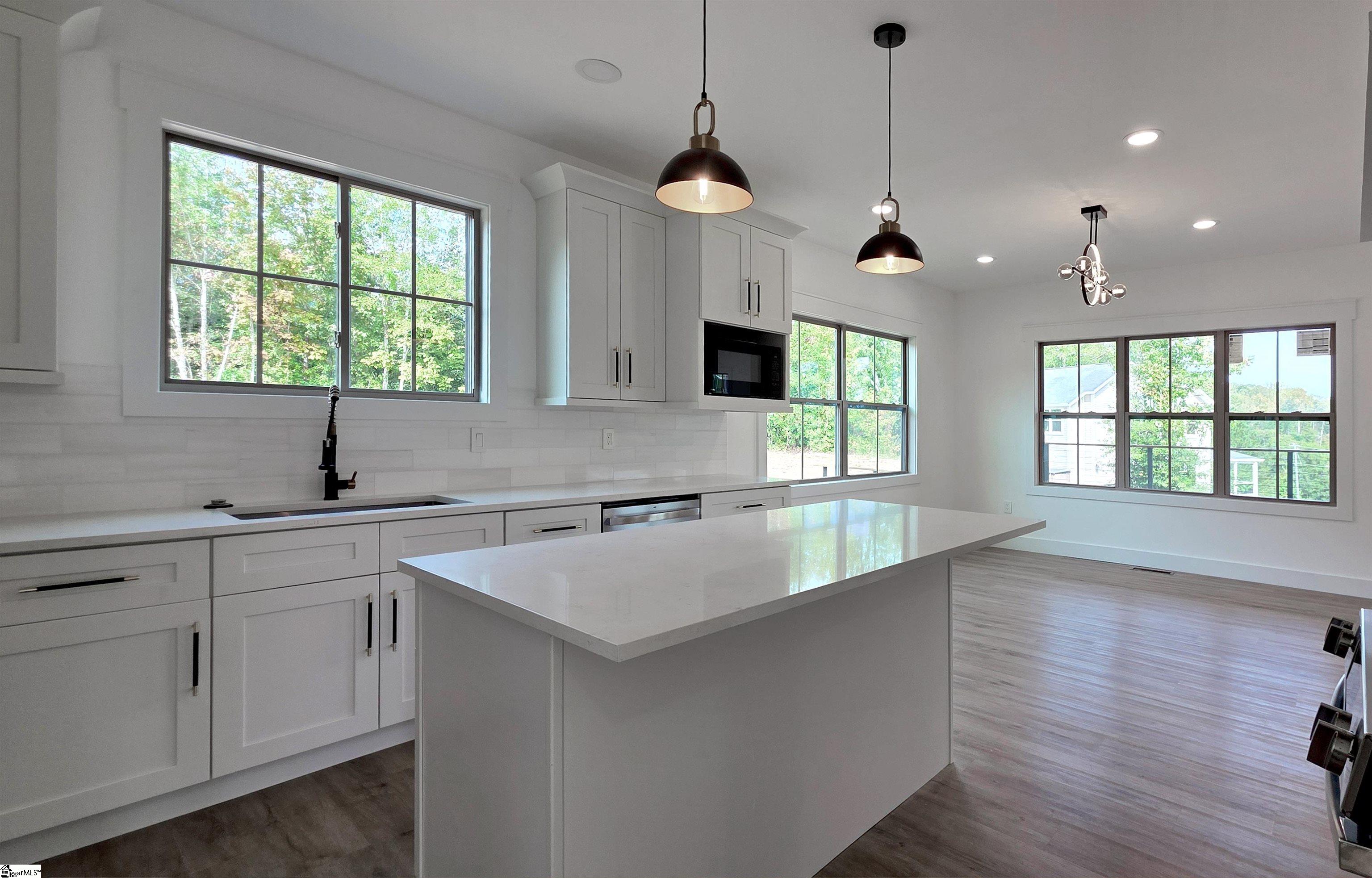 230 Hammond Circle Anderson, SC 29621 - Photo 10 of 46