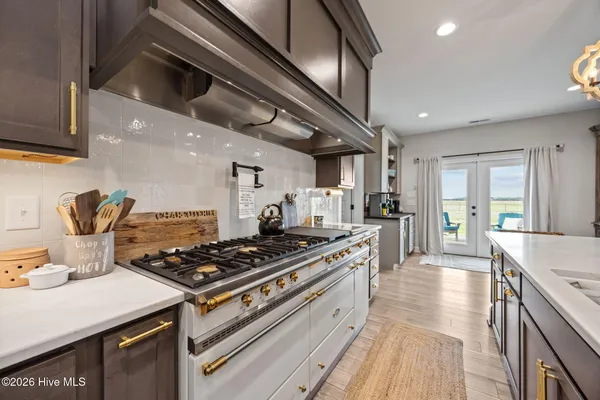$749,900 | 2754 Wildflower Lane, Grimesland, NC 27837