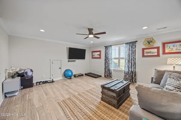 $749,900 | 2754 Wildflower Lane, Grimesland, NC 27837