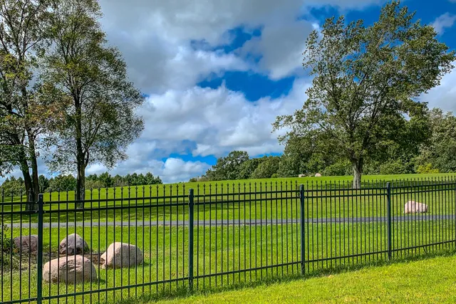 $649,000 | Lt24 Trinity Lane, Geneva, WI 53147