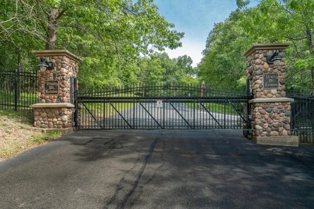 $649,000 | Lt24 Trinity Lane, Geneva, WI 53147