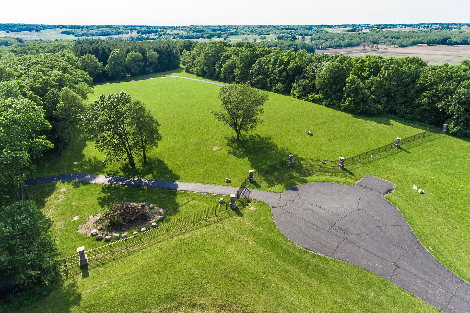 Lt24 Trinity Lane Geneva, WI 53147 - Photo 2 of 29 Quality Fencing with Gated Entry