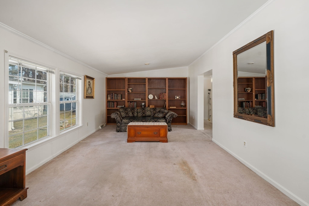 239 Mapleleaf Drive Taunton, MA 02780 - Photo 21 of 33