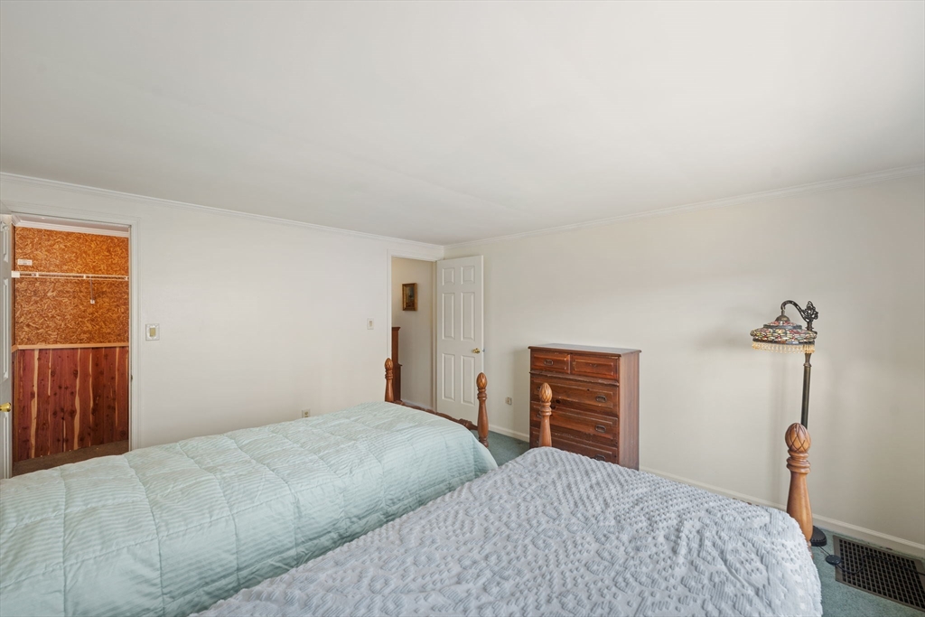 239 Mapleleaf Drive Taunton, MA 02780 - Photo 8 of 33