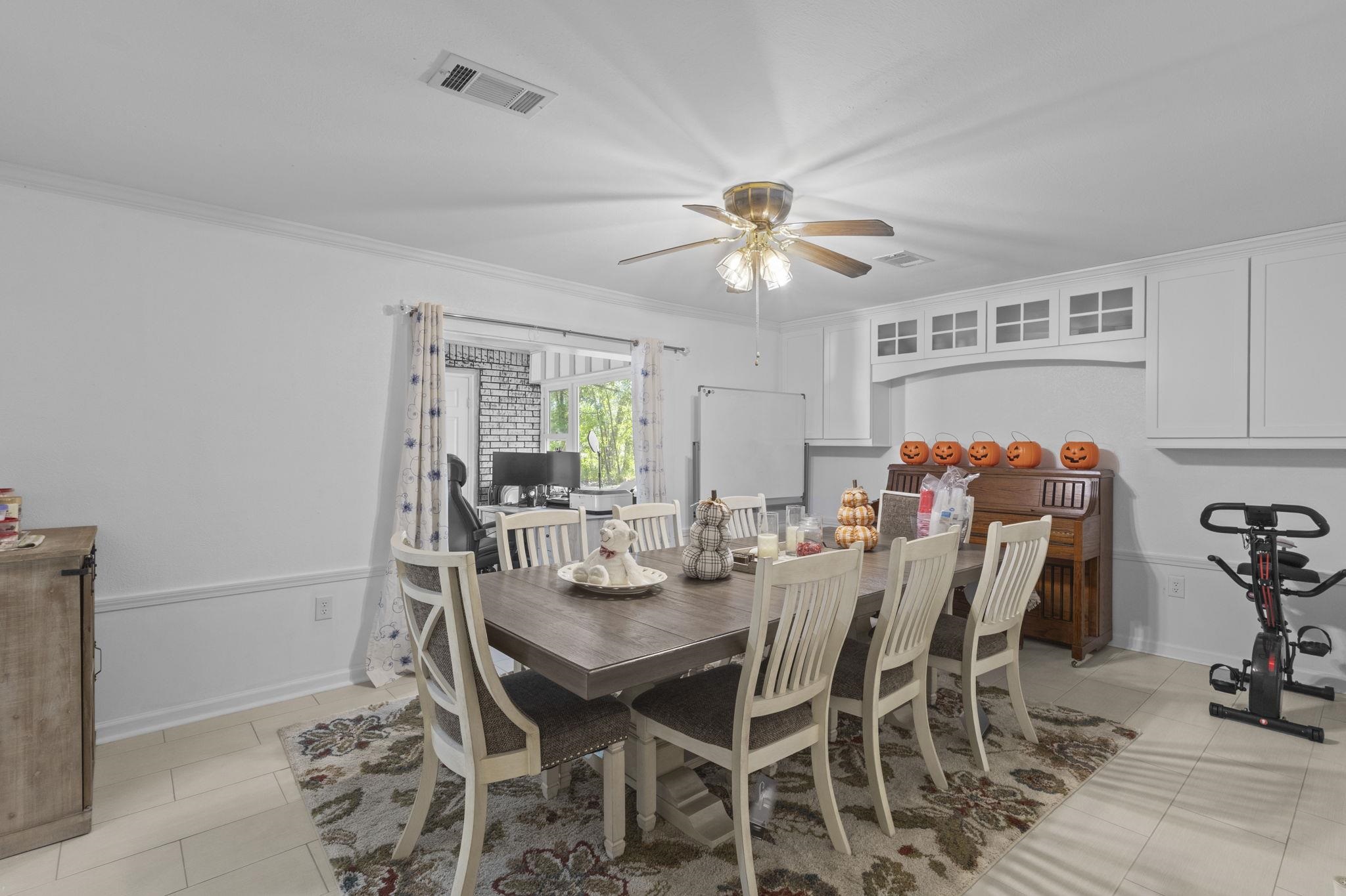 6064 White Oak Road Orange, TX 77632 - Photo 13 of 34