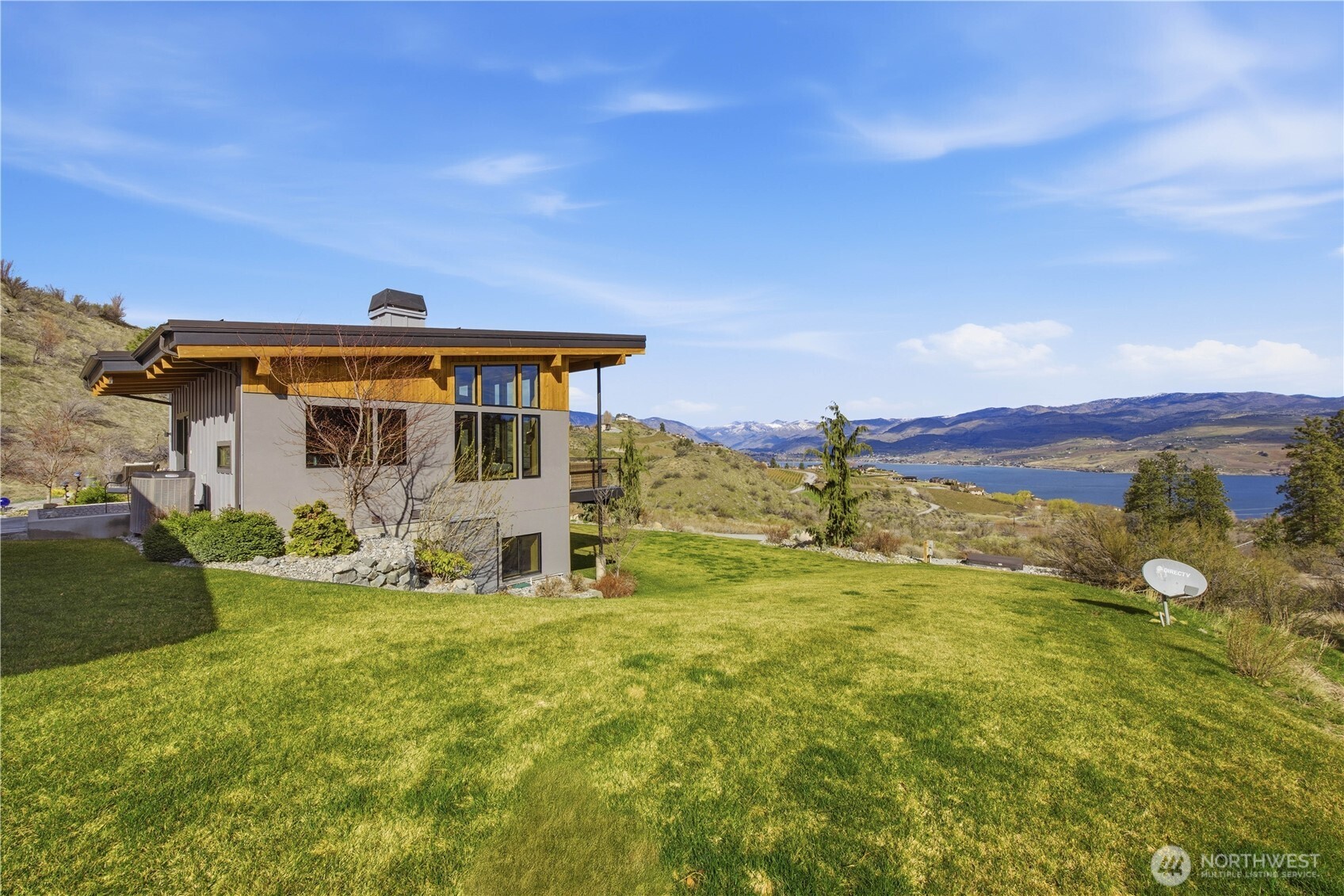 111 Hawks Meadow Road Chelan, WA 98816 - Photo 7 of 40