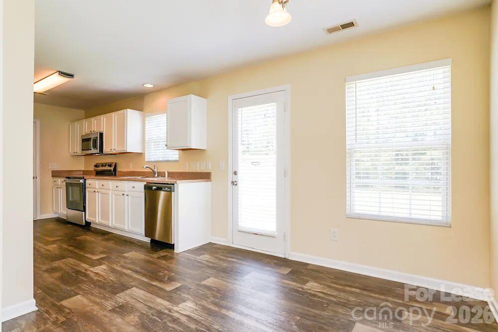 3209 Falstaff Road, Unit 1 Raleigh, NC 27610 - Photo 6 of 15 Gallery Image 6