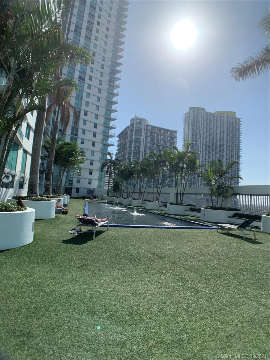 92 Southwest 3rd Street, Unit 4204 Miami, FL 33130 - Photo 14 of 16